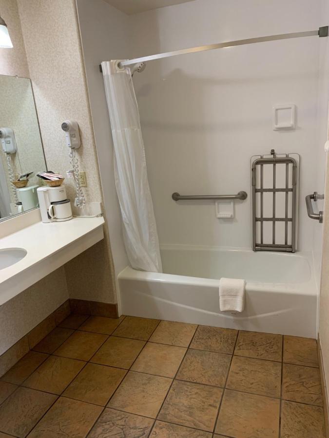Olive Tree Inn & Suites San Luis Obispo Zewnętrze zdjęcie